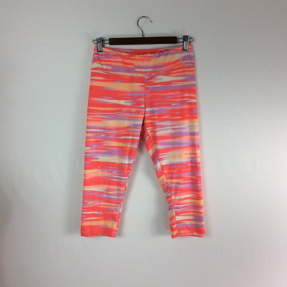 D97 Balance Collection Size M Capri Legging